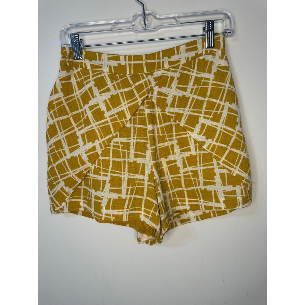 J.O.A. Los Angeles Tulip Front Shorts Womens Small Mustard Yellow Excellent Grid